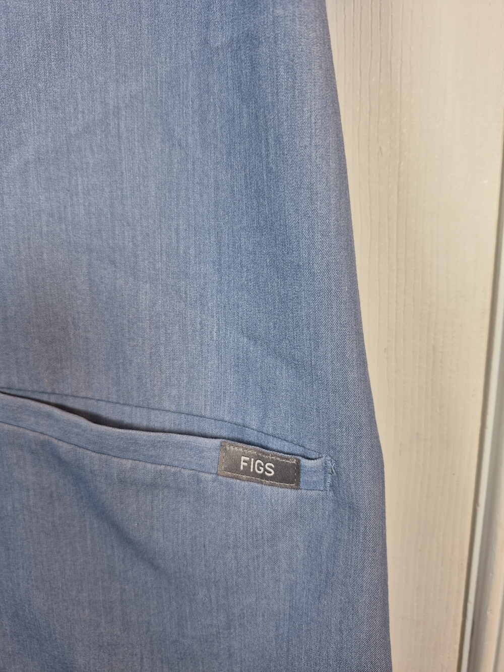 FIGS Heather Denim Scrub Set XS Top/ SMALL Pants Casma V Neck Blue - Picture 5 of 10